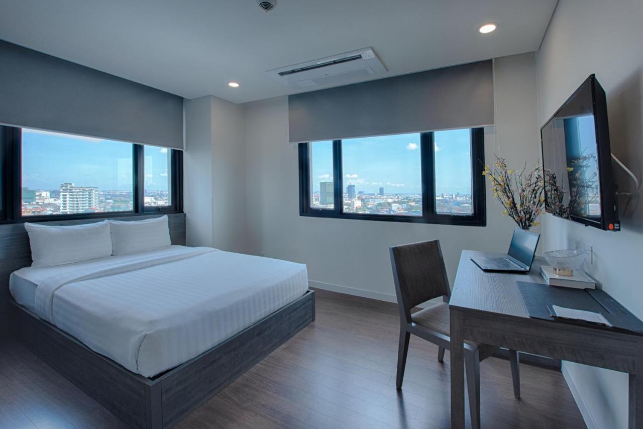 Granferte Phnom Penh Hotel Buitenkant foto
