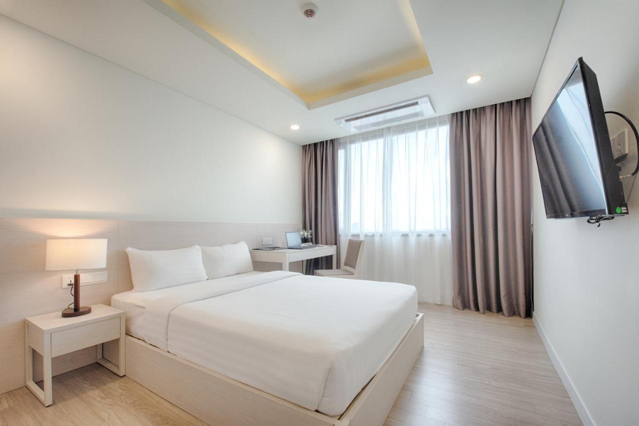 Granferte Phnom Penh Hotel Buitenkant foto